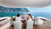 Dominator 860 -  Aft deck Dining
